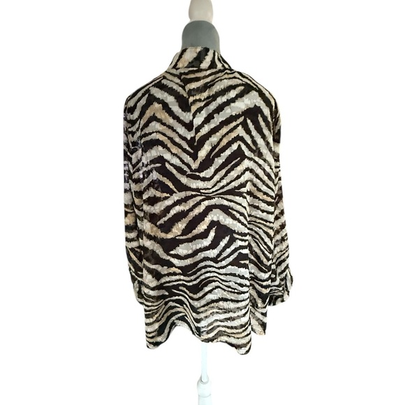 Ruby Rd. Zebra Animal Print Button Down Shirt - Picture 6 of 9